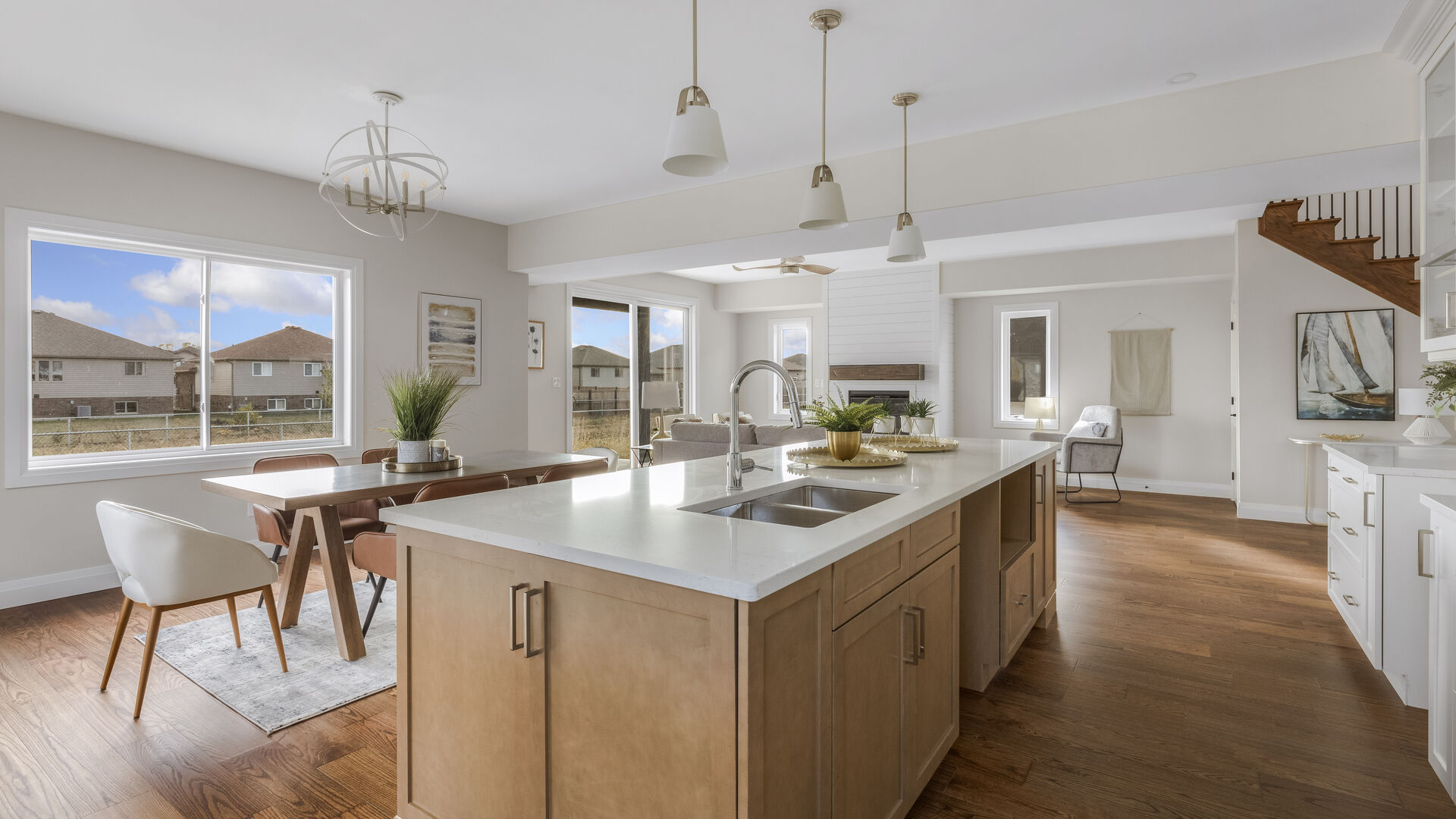 Kitchen with quartz island