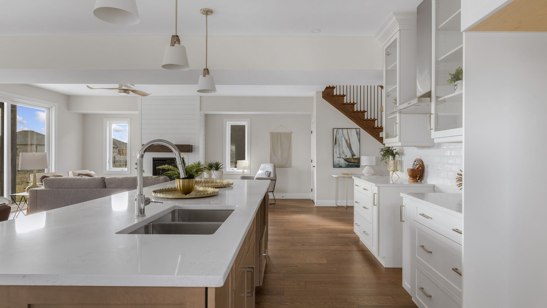 Custom home detail
